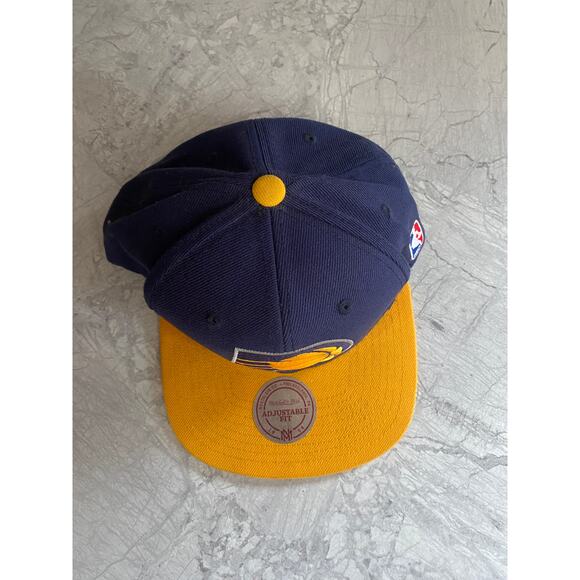 Indiana Pacers Mitchell & Ness NBA Basketball Snapback Hat - Picture 3 of 9